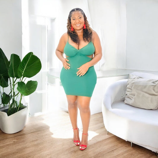 Curve Appeal Cutout Mini Dress – Emerald Green